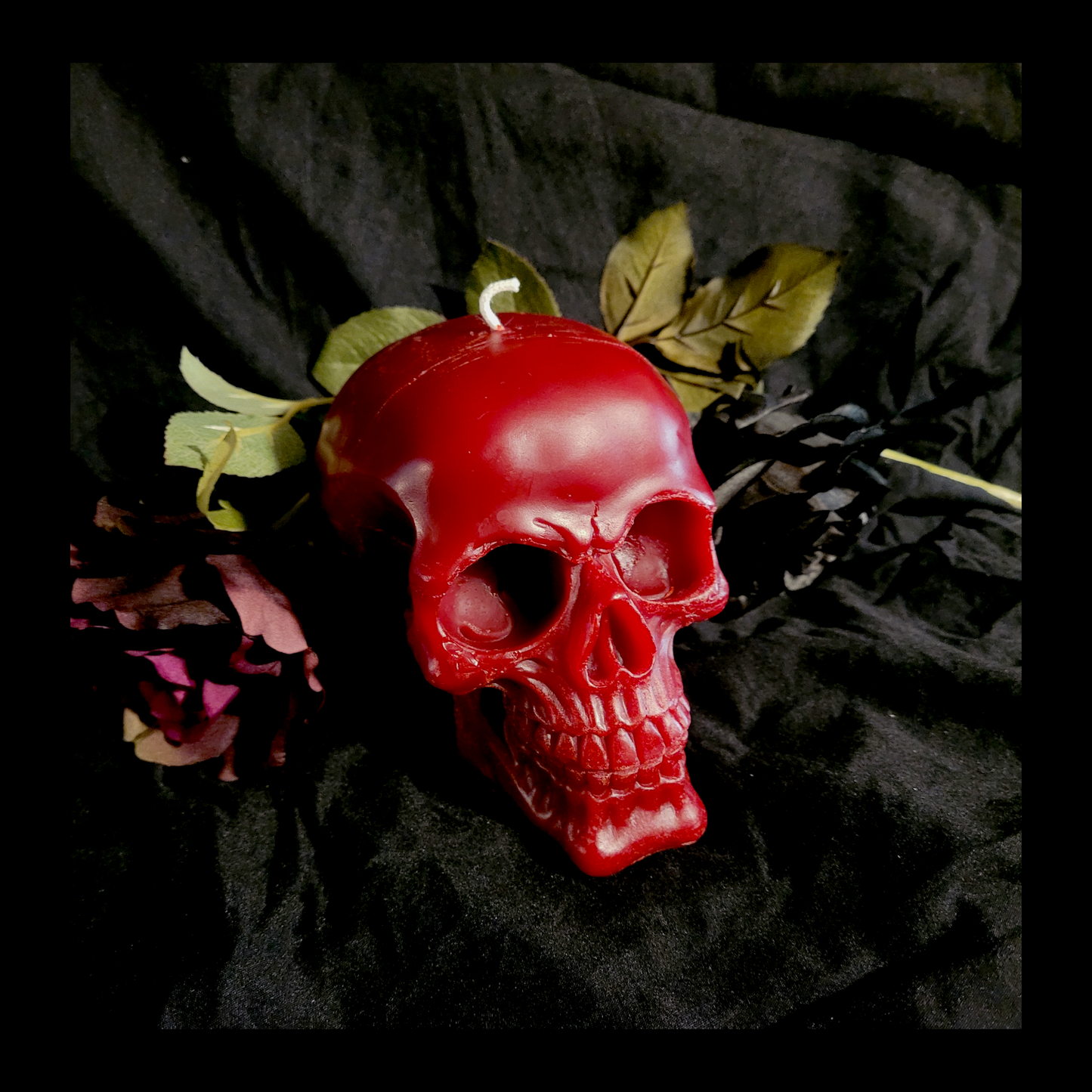 Large Skull Candle