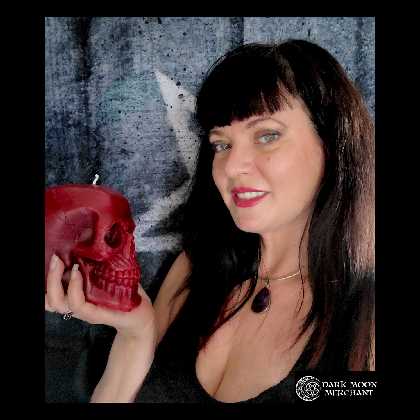 Large Skull Candle