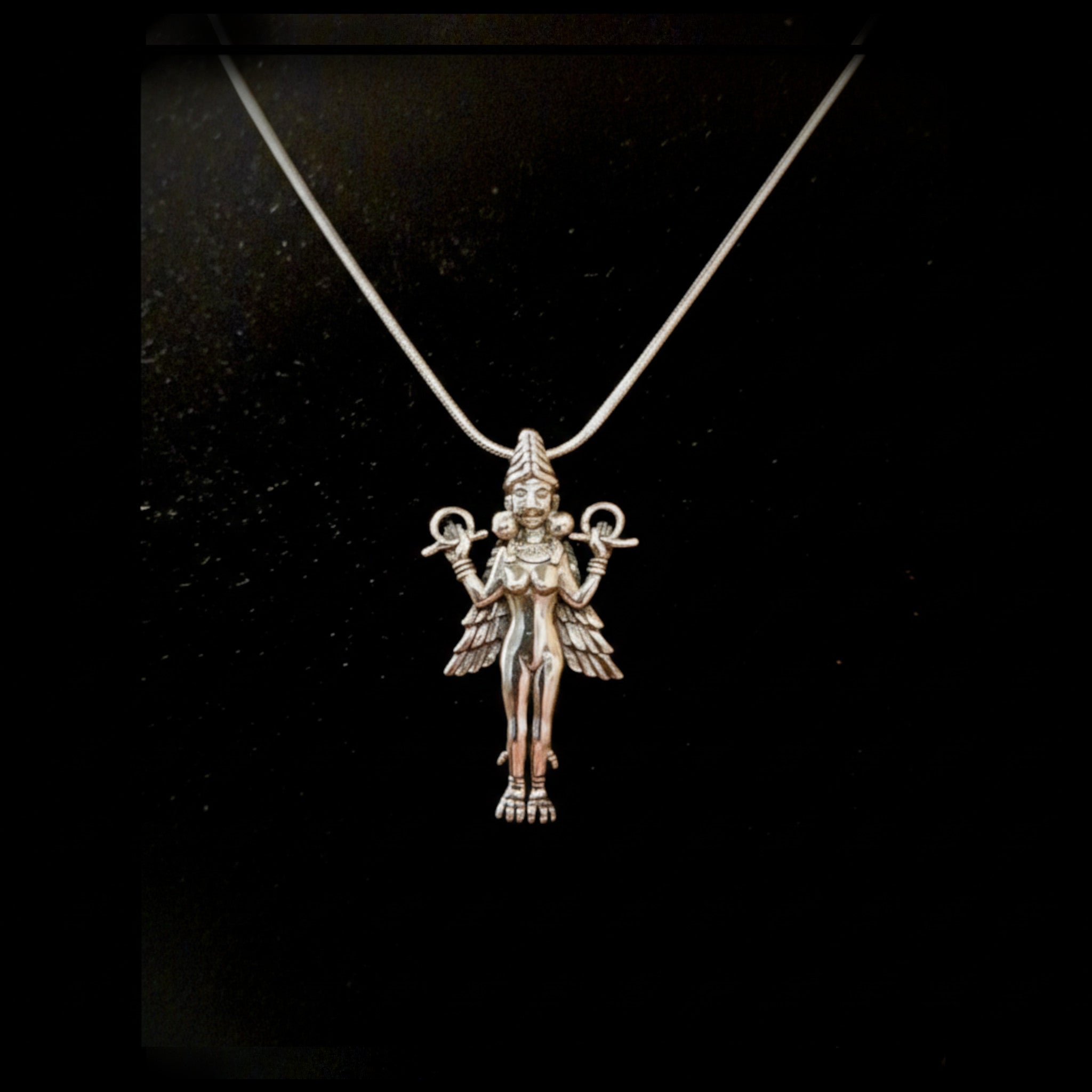 Classic Lilith Pendant