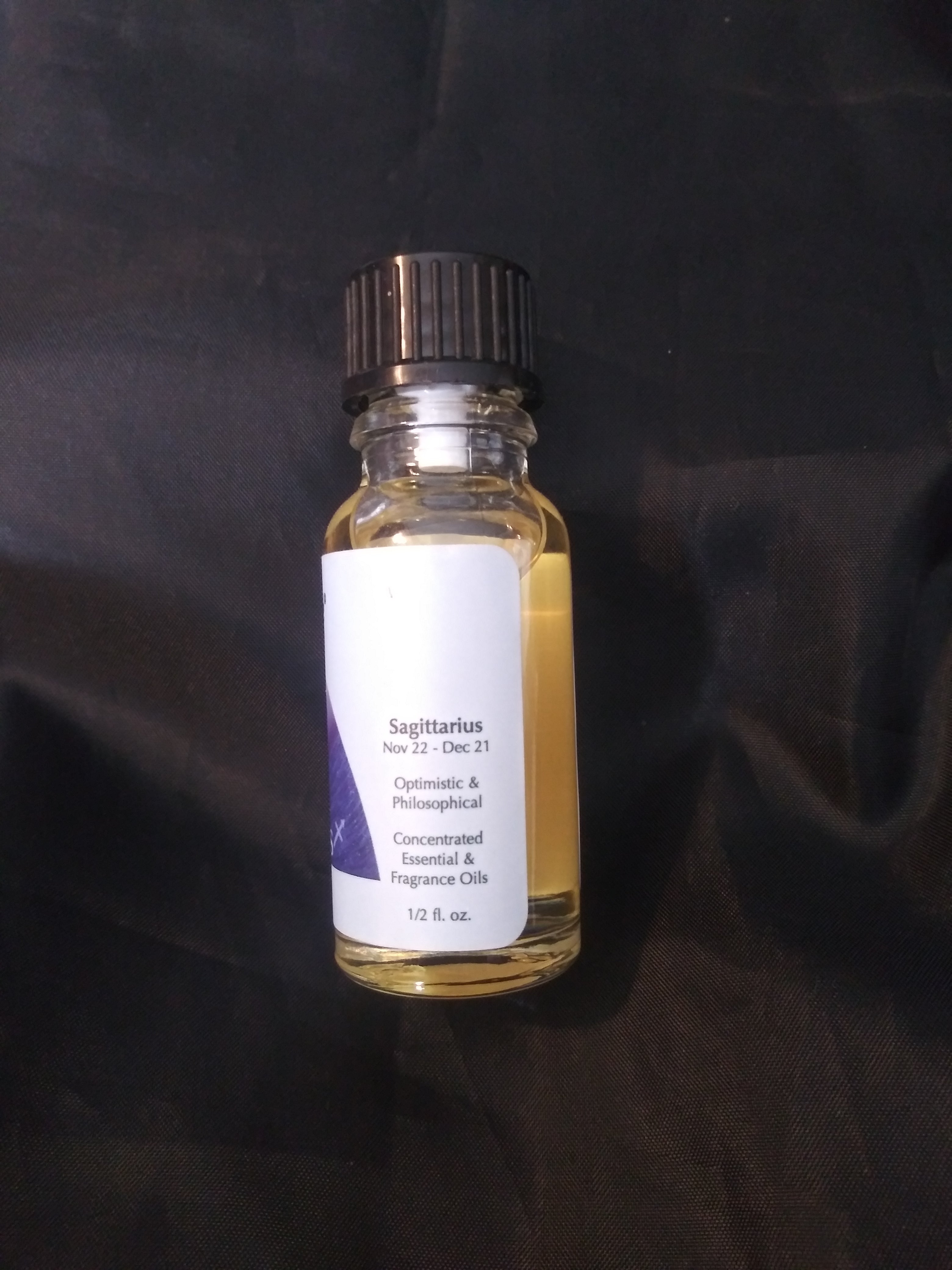 Sagittarius Zodiac Oil (November 22 - December 21)