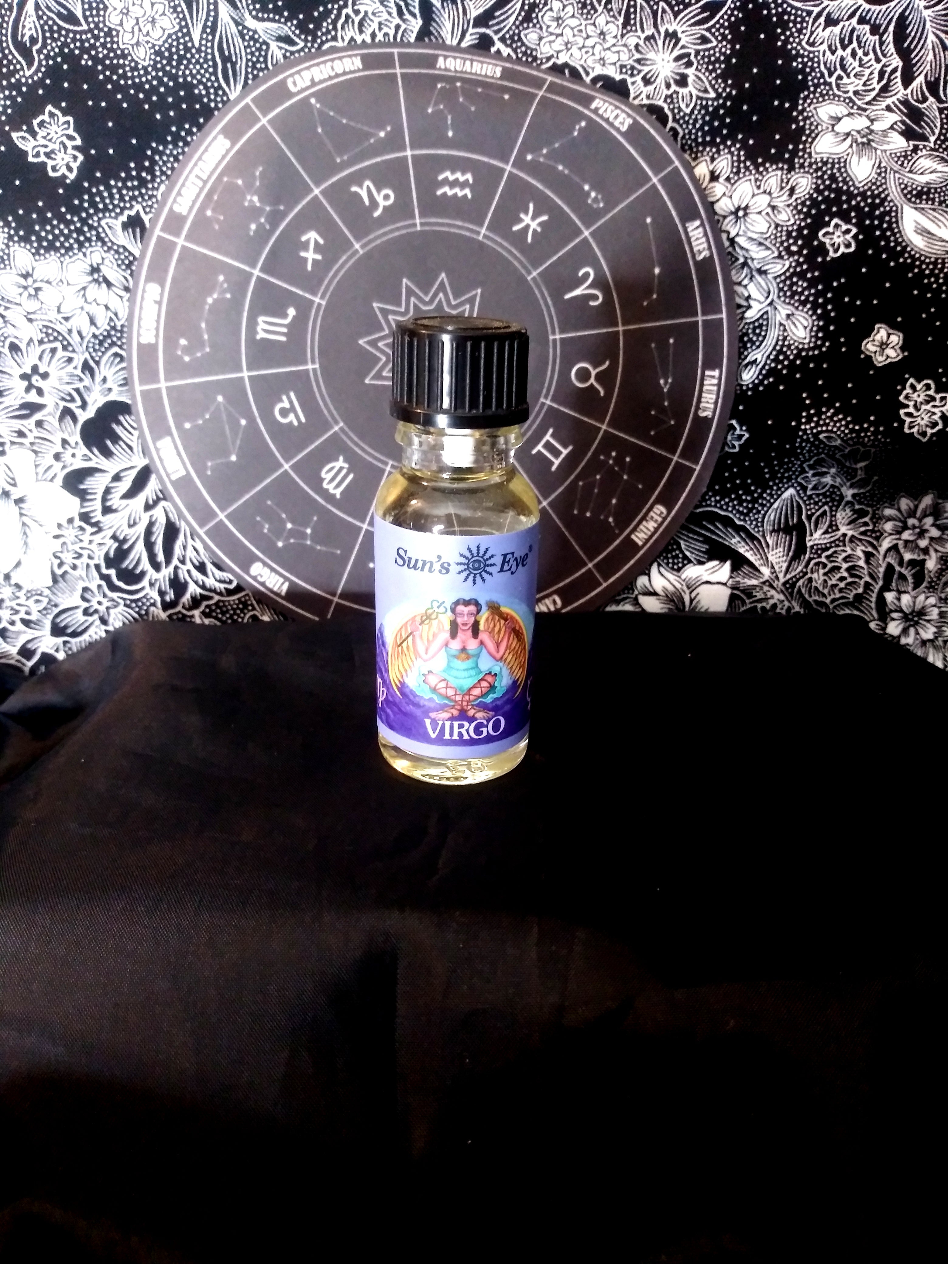 Virgo Zodiac Oil (August 23 - September 22)